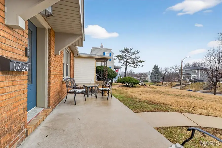 6424 Bradley Avenue, Saint Louis, MO 63139 - #3