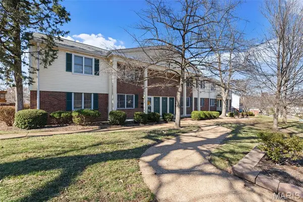 1773 High School Drive, Brentwood, MO 63144