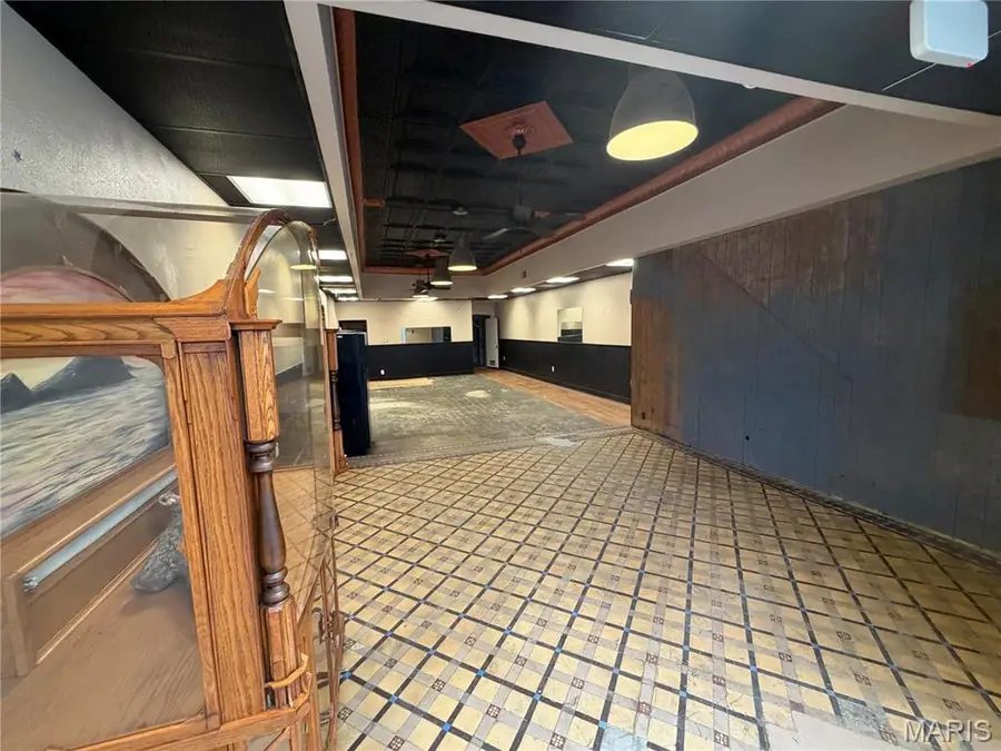 403 Broadway, Hannibal, MO 63401 - #2