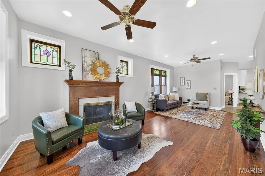 3820 Mcdonald Avenue, Saint Louis, MO 63116 - #3