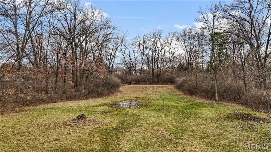 68 Woodoaks Trail, Saint Louis, MO 63124 - #3