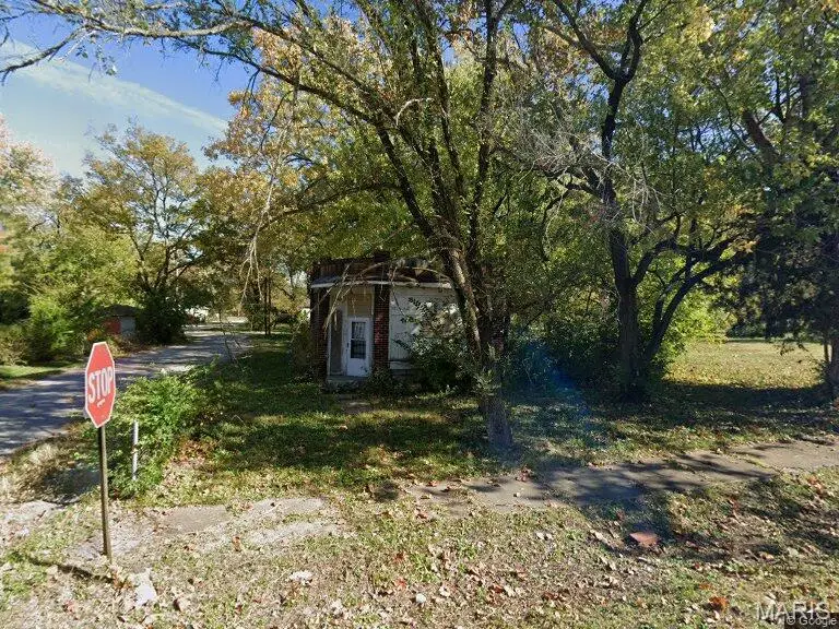 1454 N 49th Street, East Saint Louis, IL 62204 - #1