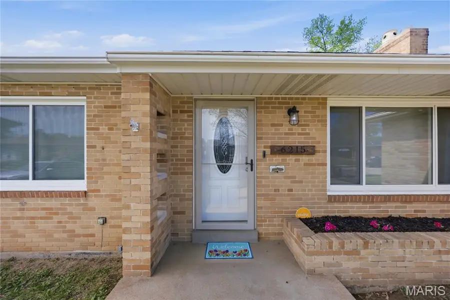 6215 Southland Avenue, Saint Louis, MO 63109 - #2