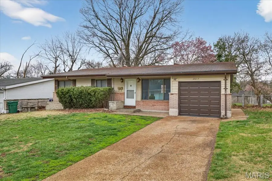 10217 Viscount Drive, Saint Louis, MO 63136 - #2