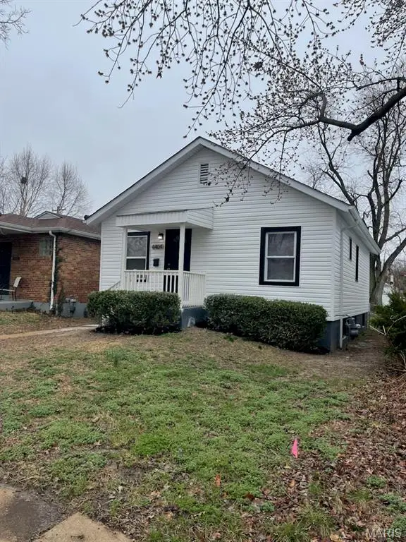 4404 S 39th Street, Saint Louis, MO 63116 - #2