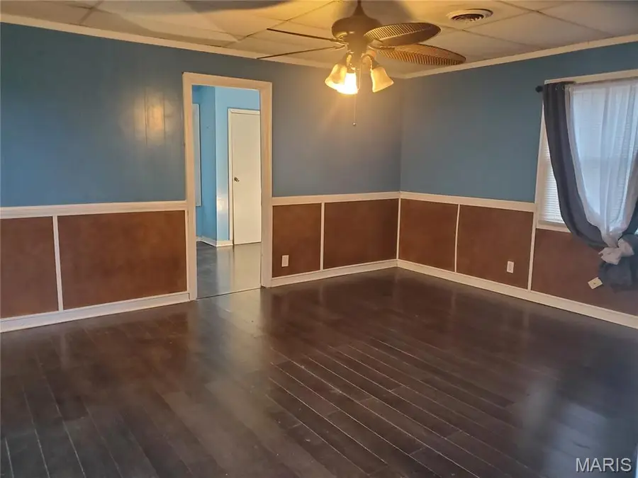 1121 St Helena Drive, Cahokia, IL 62206 - #2