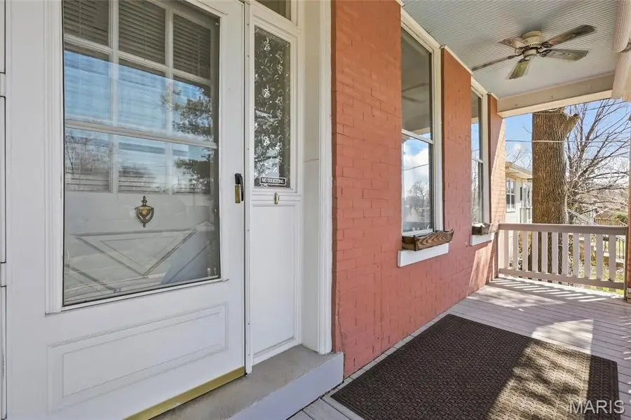 7309 Esplanade Street, Saint Louis, MO 63143 - #3