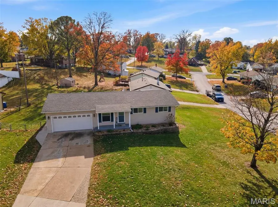 3762 Calef Drive, Saint Louis, MO 63125 - #2