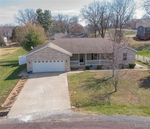 3 Mark Drive, Vandalia, IL 62471