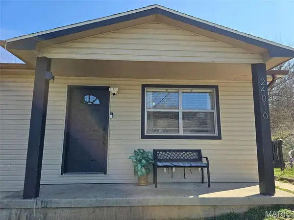 24010 Tallboy Lane, St Robert, MO 65584