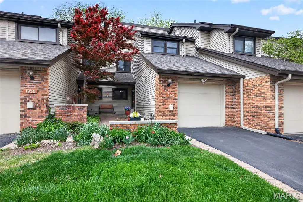 1843 Tawny Ash Drive, Saint Louis, MO 63146 - #1