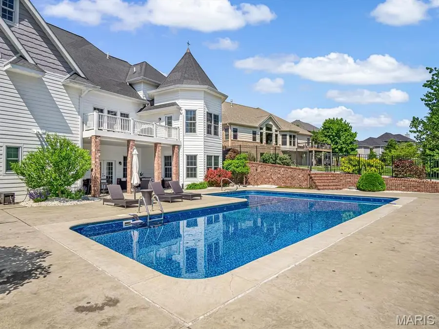 3812 Boulder Drive, Edwardsville, IL 62025 - #3