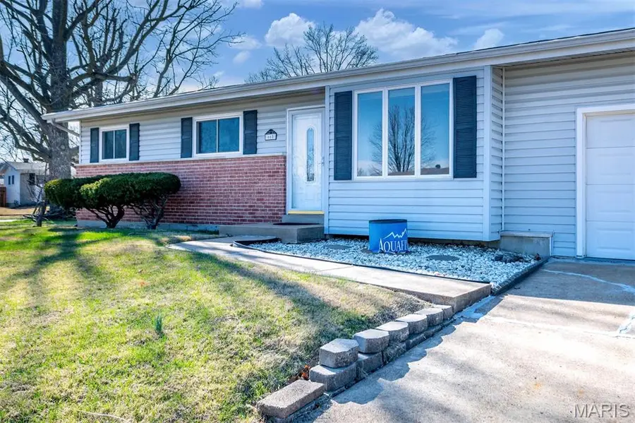 660 Crabapple Lane, Florissant, MO 63031 - #2