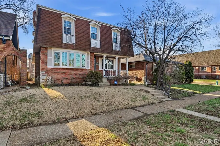 5654 Leona Street, Saint Louis, MO 63116 - #3