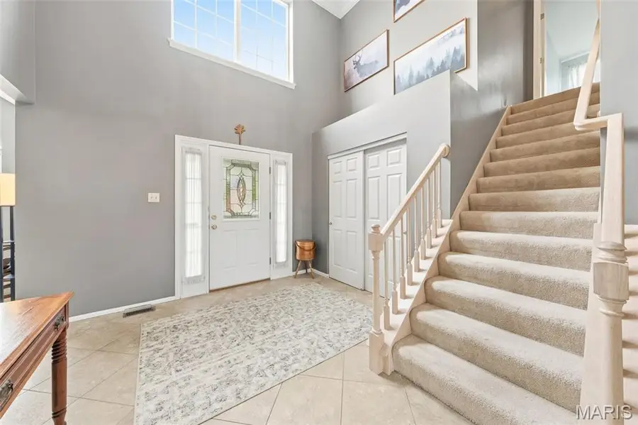 425 Roosevelt Woods Court, Fenton, MO 63026 - #3