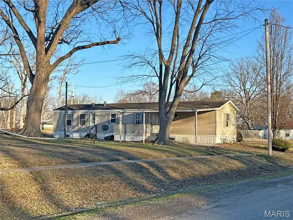 163 N Mill Street, Venedy, IL 62214
