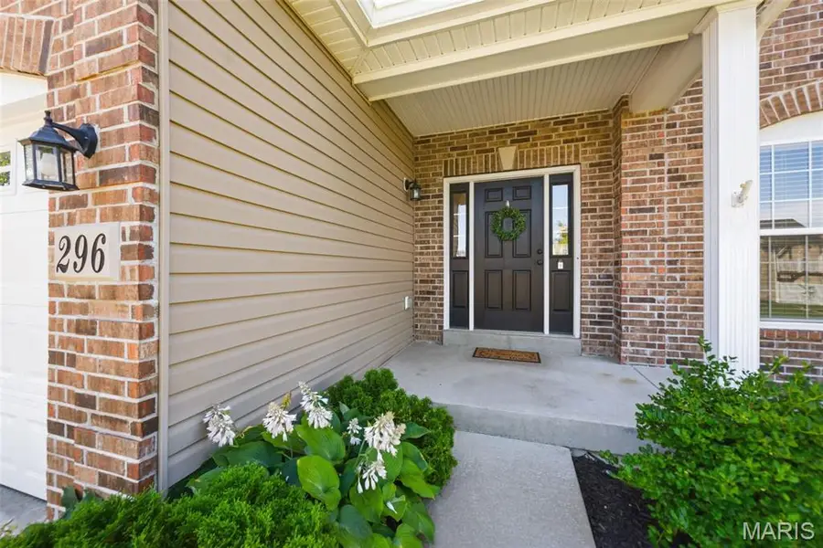 296 Cambridgeshire Court, Saint Peters, MO 63376 - #3