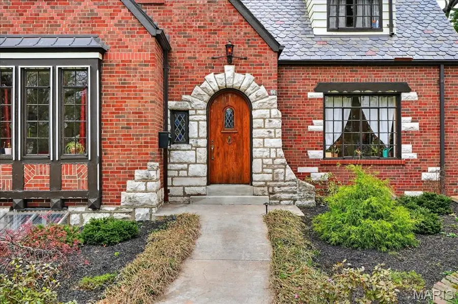 66 Bellerive Acres, Saint Louis, MO 63121 - #2