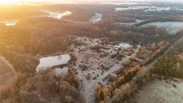 25764 Hopkins, Perry, MO 63462