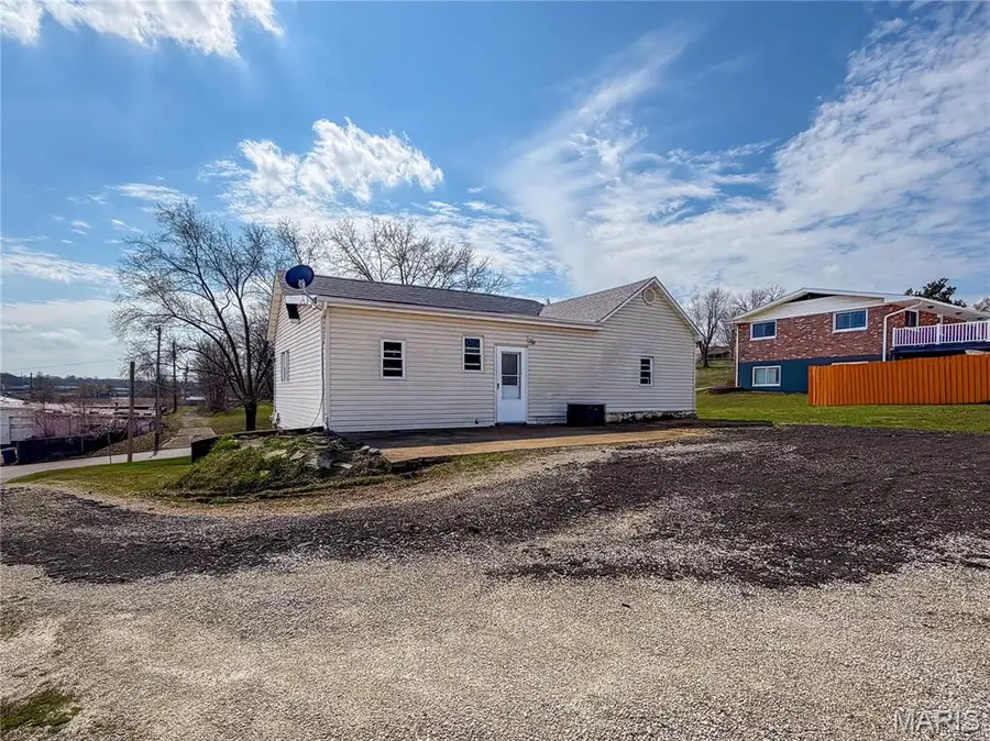 110 Clarke, De Soto, MO 63020 - #2