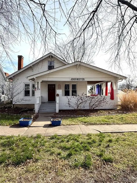 113 N 8th Street, Louisiana, MO 63353 - #2