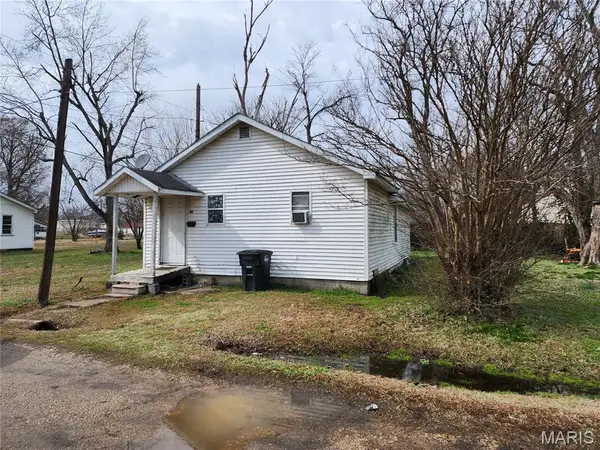 110 W South Street, Campbell, MO 63933