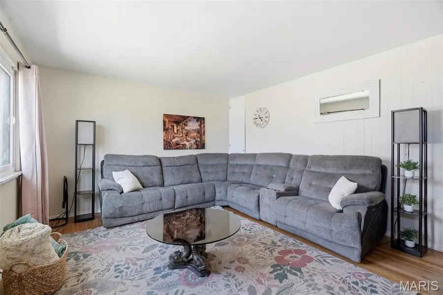 1528 Ville Rosa Lane, Hazelwood, MO 63042 - #3