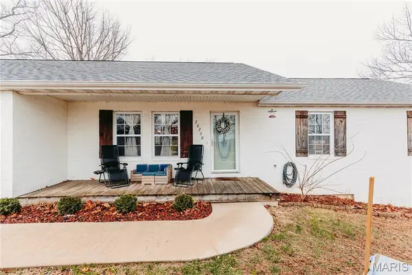 20250 Hyatt Lane, St Robert, MO 65584