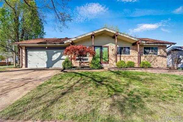 4373 Schmittwoods Court, Unincorporated, MO 63123