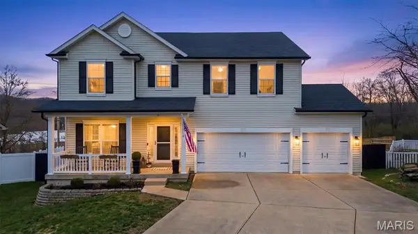 6 Hollow Oak Court, Imperial, MO 63052