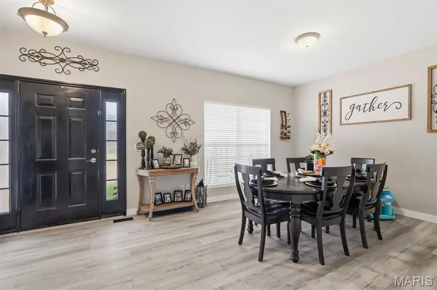 6 Hollow Oak Court, Imperial, MO 63052 - #2