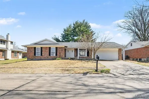 3652 Rosant Court, Florissant, MO 63034