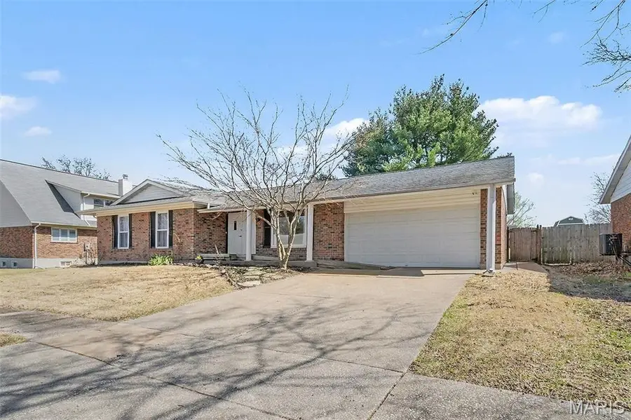 3652 Rosant Court, Florissant, MO 63034 - #2