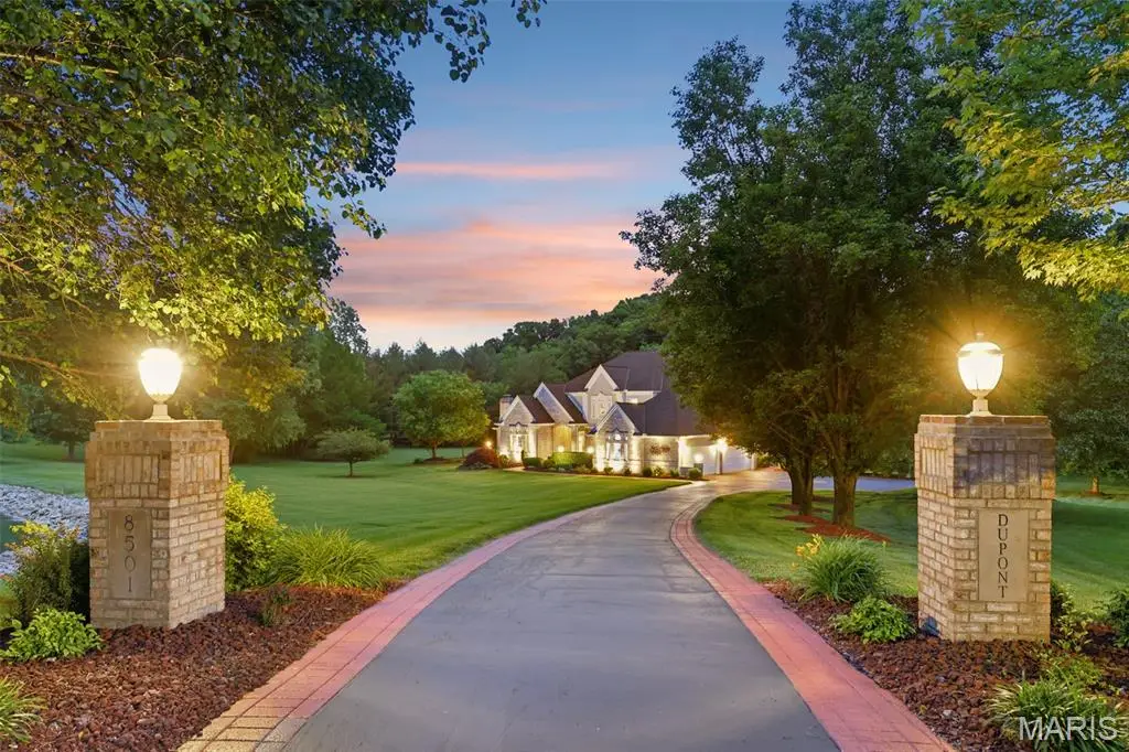 8501 Dupont Lane, Belleville, IL 62223 - #1