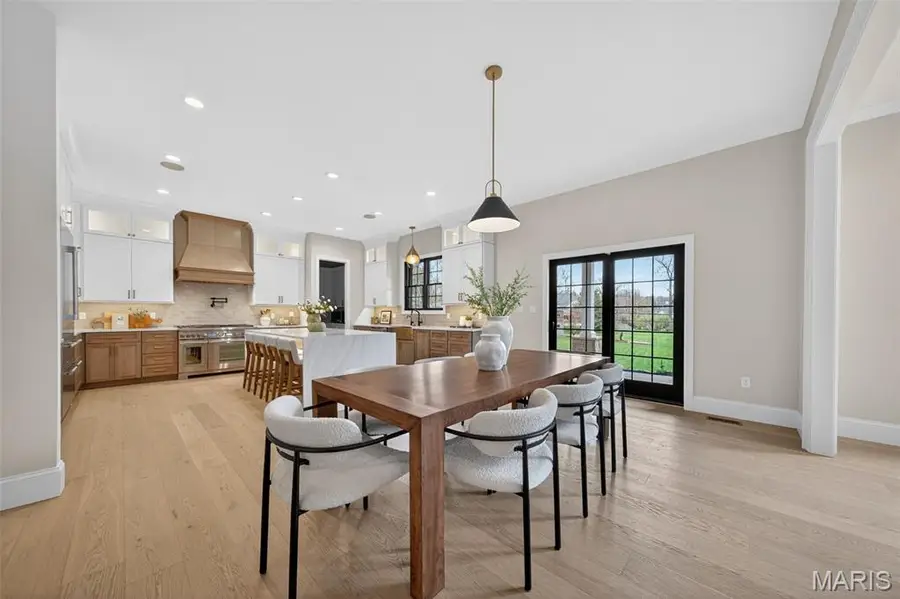 8 Briarbrook Trail, Saint Louis, MO 63131 - #3