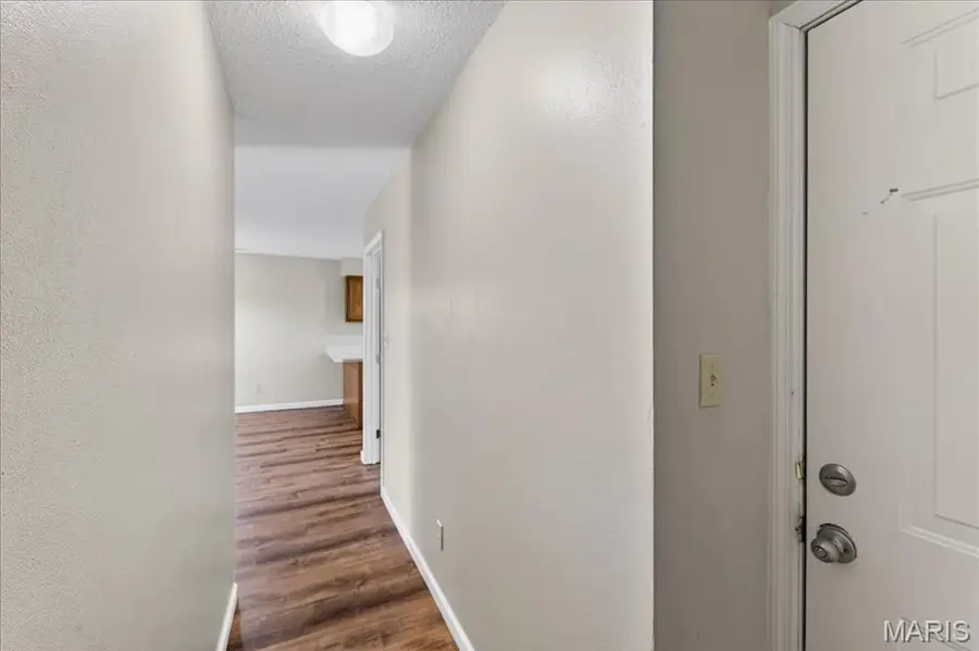 2306 Canyonlands Drive #D, Maryland Heights, MO 63043 - #3