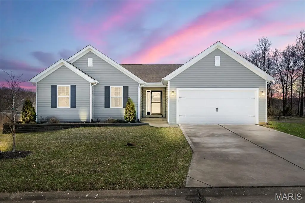 36 Hunters Pointe Drive, Winfield, MO 63389 - #1