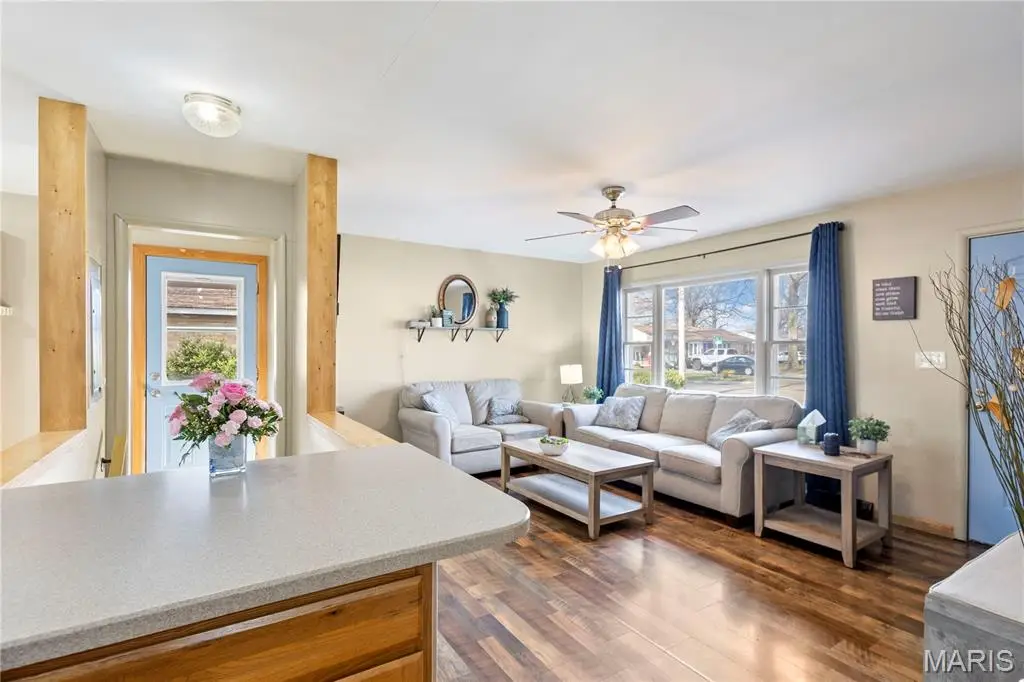 911 S Prairie Street, Sikeston, MO 63801 - #1