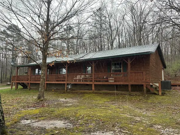 163 Walnut Street, Greenville, MO 63944