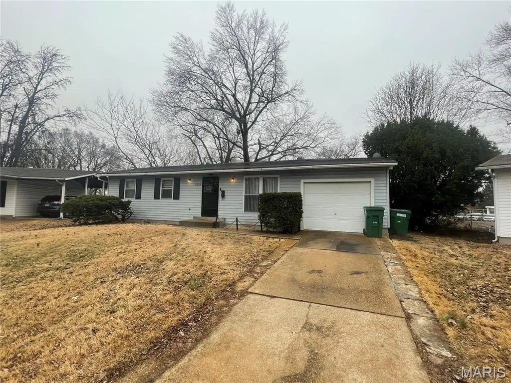 2052 Aristocrat Drive, Florissant, MO 63031 - #1