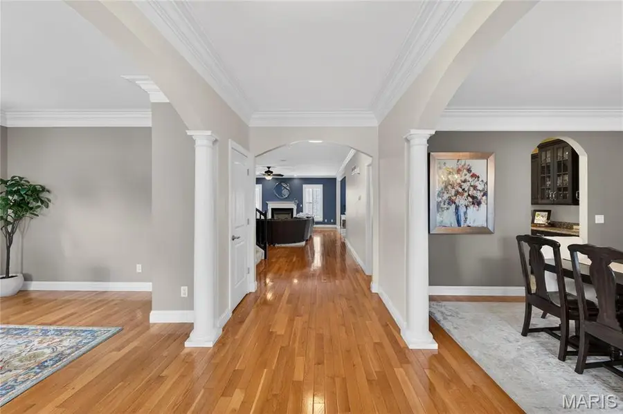 909 Cleveland Avenue, Kirkwood, MO 63122 - #3