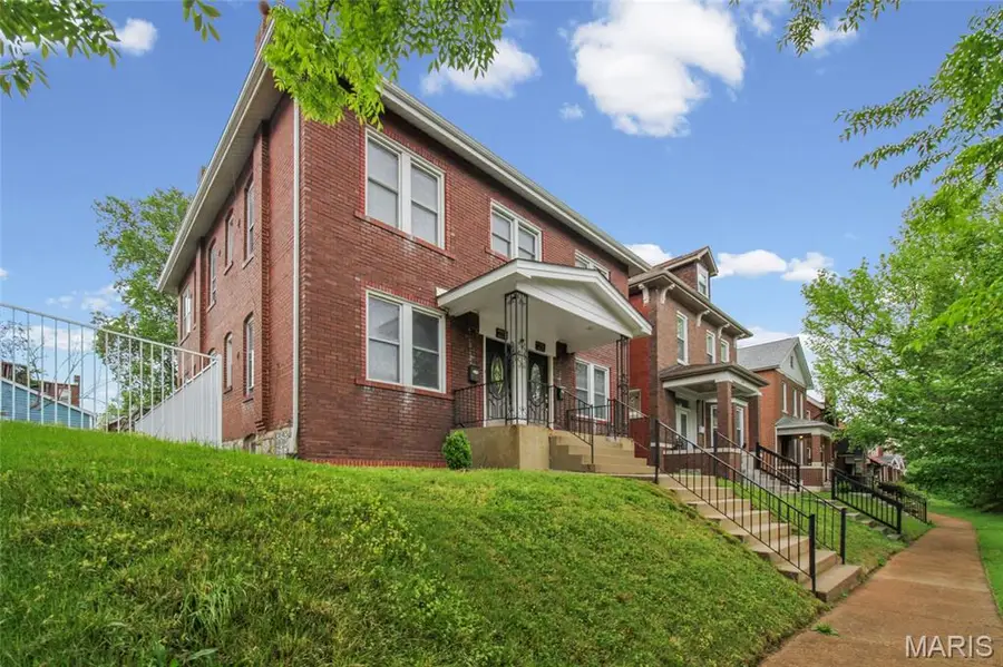 4947 Murdoch Avenue, Saint Louis, MO 63109 - #2