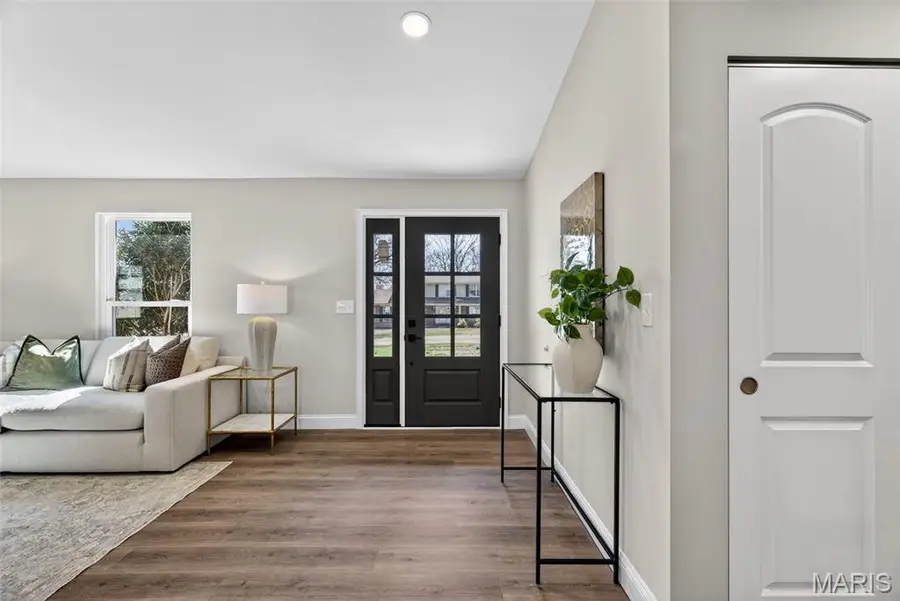 847 Palm Bay Drive, Ellisville, MO 63021 - #2