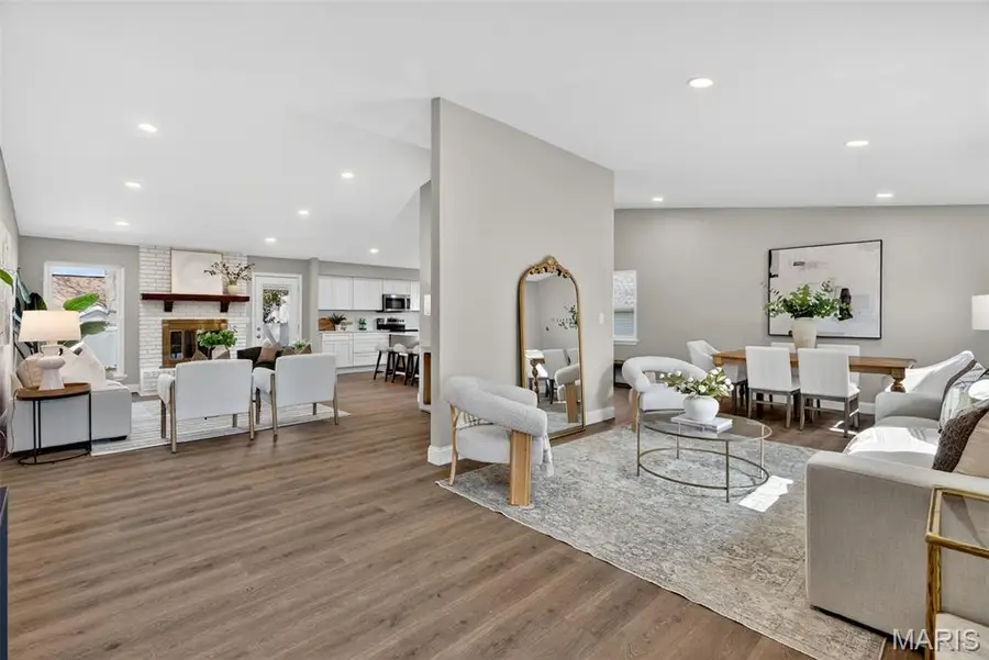 847 Palm Bay Drive, Ellisville, MO 63021 - #3