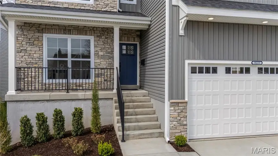 9223 Merritt Avenue, Rock Hill, MO 63144 - #2