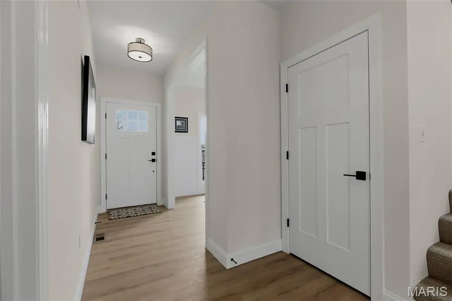 9223 Merritt Avenue, Rock Hill, MO 63144 - #3