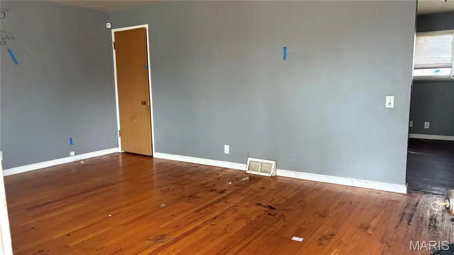 1537 Chesley Drive, Saint Louis, MO 63136 - #2