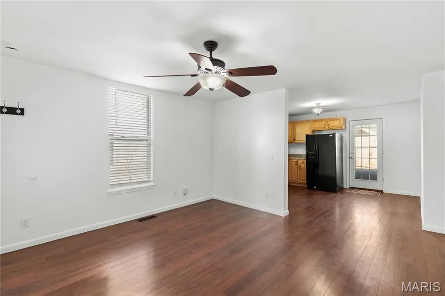 723 N 7th Street, Saint Charles, MO 63301 - #3