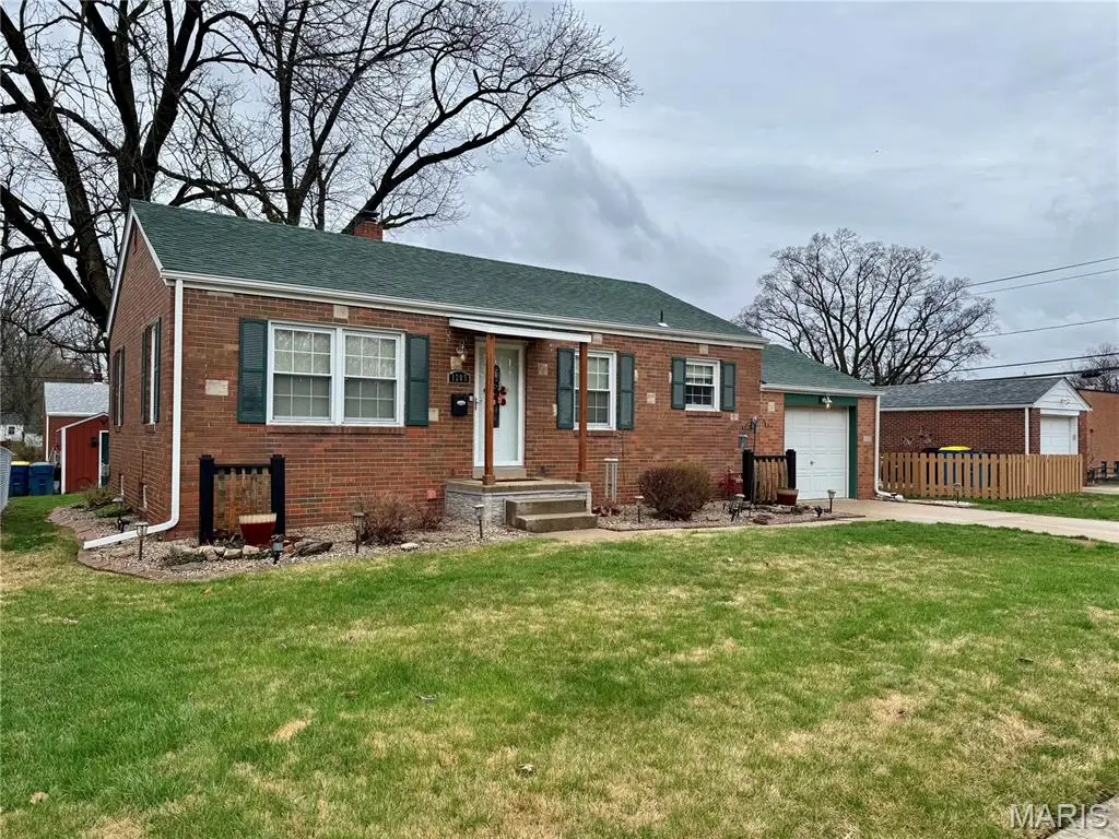 1205 Harrison Street, Edwardsville, IL 62025 - #1
