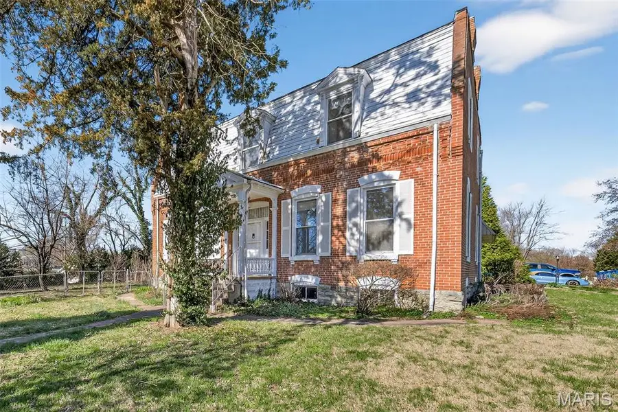 16 Maple Street, Saint Peters, MO 63376 - #3